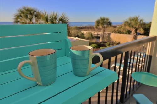 Beachfront Bliss 3BR Oceanfront Condo with Pool and Hot Tub photo 52