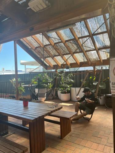 Balkón nebo terasa v ubytování Backpackers Newcastle
