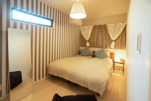 Osaka 3BR 10ppl House丨4 min walk to Tsutenkaku Tower