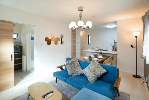 Osaka 3BR 10ppl House丨4 min walk to Tsutenkaku Tower