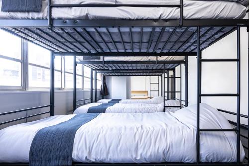Apartment Hotel NAMBA KUROMONMAE