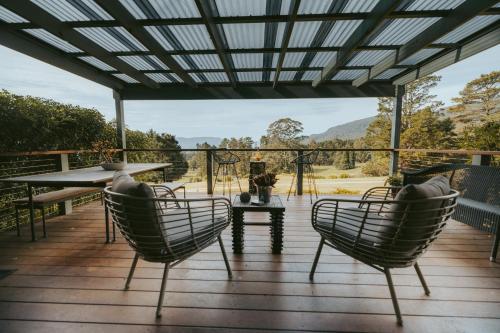 Gallery image of Jimmys Cabin - Kangaroos, Kookaburras, sleeps 4! in Kangaroo Valley