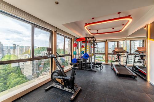 Fitness centrum a/nebo fitness zařízení v ubytování Holiday Inn Express Guiyang Downtown by IHG
