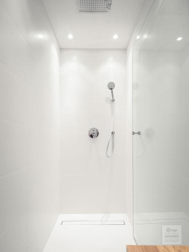 Ένα μπάνιο στο Ataner Apartamenty