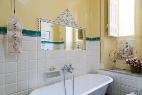 Un baño de Dimora La Commare