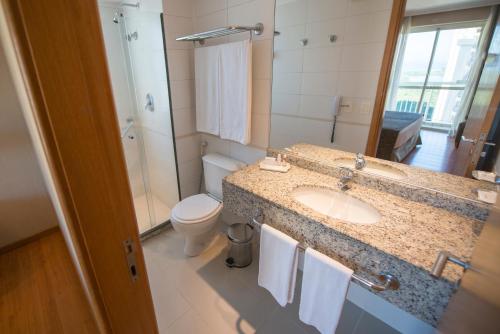 Koupelna v ubytování Plaza Rio Residences - Barra First