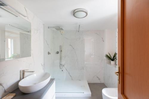 iFlat Spanish Steps Chic & Warming Hideaway