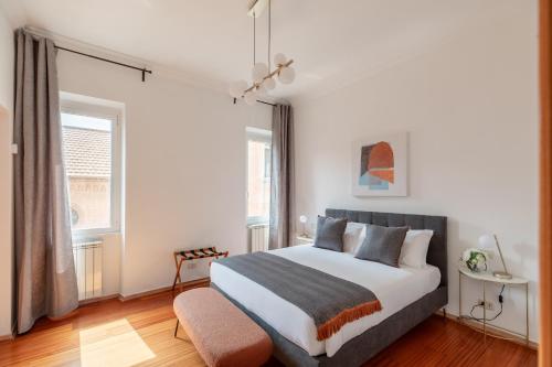 iFlat Spanish Steps Chic & Warming Hideaway