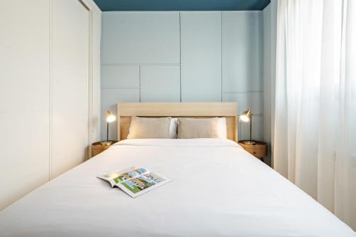 Color Apartments by Olala Homes