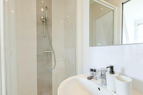 Studio lumineux confortable Alesia Montparnasse