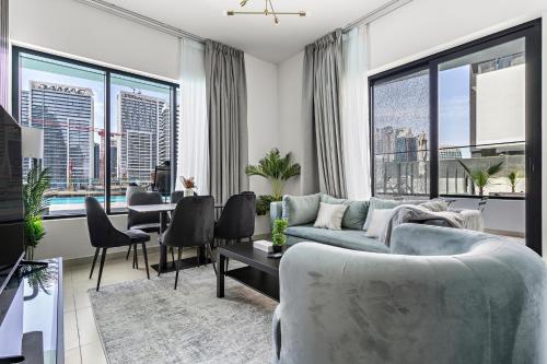 Burj Khalifa View 2BR at Binghatti Canal