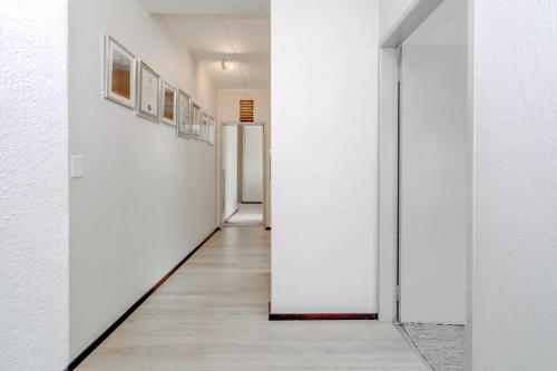 Fotografie z fotogalerie ubytování Modern 3-bedroom Apartment in Broadacres Sandton v destinaci Sandton