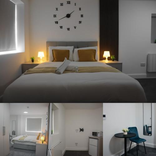 Postel nebo postele na pokoji v ubytování Harrow Hotel