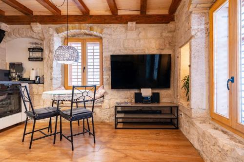 Magical Oasis for two in Korcula Old Town