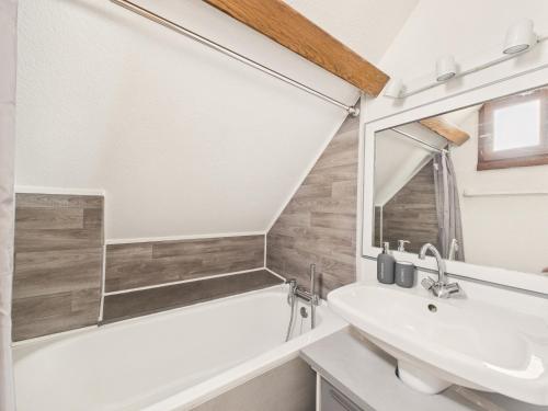 Bilik mandi di Maison vue mer pour 2 adultes et 2 enfants