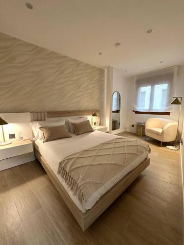 Serranos 32 Apartamento