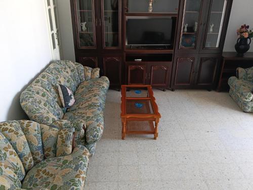 Χώρος καθιστικού στο Appartement BENI KHIAR TUNISIE AFRIQUE