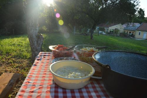 Gallery image of Barangoló vendégház in Bárdudvarnok