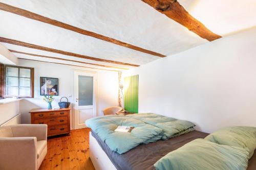 Postel nebo postele na pokoji v ubytování Charmante Wohnung Im Natur-Wald
