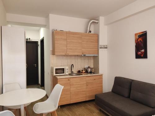 Η κουζίνα ή μικρή κουζίνα στο Tribu