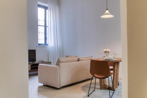 Easylife - Milano - Ausonio 6 - Sant'Ambrogio