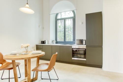 Easylife - Milano - Ausonio 6 - Sant'Ambrogio