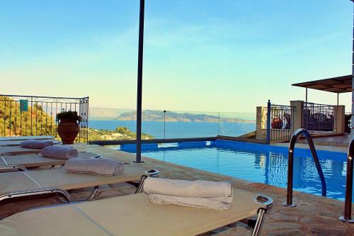 KALAMI SUNLIGHT by Sealand Villas