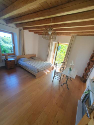 Letto o letti in una camera di Séjour paisible près de Genève