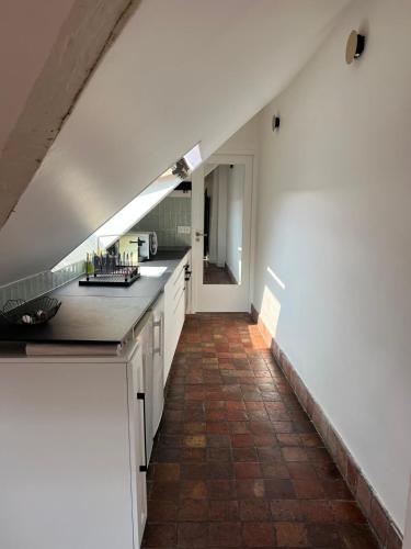 Place Vendome - 1BR