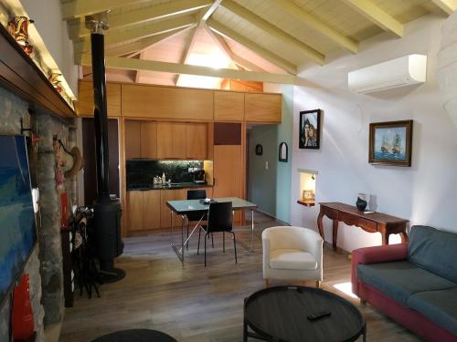 castel nest City top suite