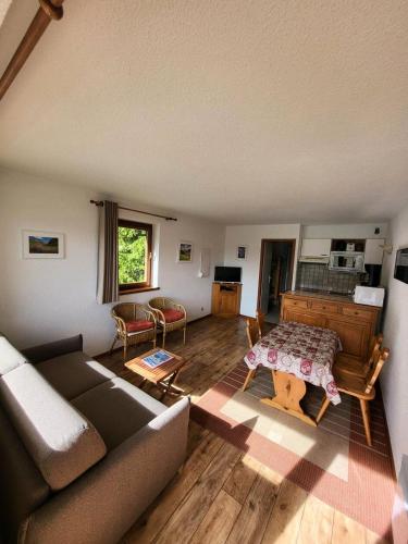 Résidence Les Balcons Des Curtious - Appartement 2 pièces coin montagne - 4 personnes MAE-2103