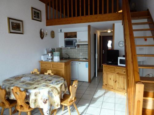 Résidence Les Balcons Des Curtious - Studio mezzanine - 4 personnes MAE-2113