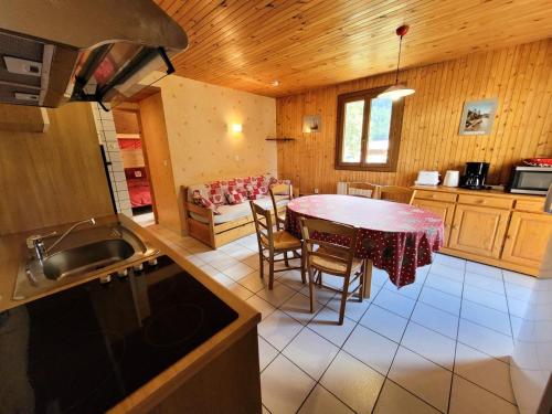 Résidence La Buffaz - 3 Pièces pour 6 Personnes MAE-2453