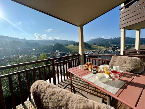 Nespecifikovaný výhled na hory nebo výhled na hory při pohledu z apartmánu