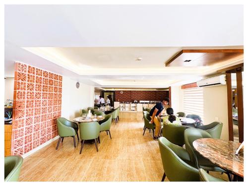 Posezení v ubytování Sea View Hotel Golden Palace Rivera Puri