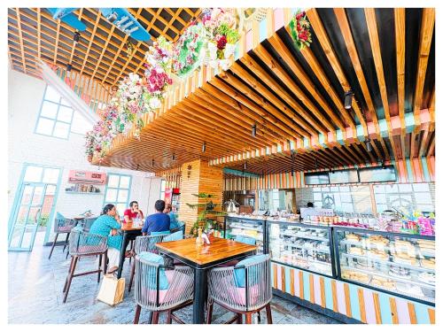 Restaurace v ubytování Sea View Hotel Golden Palace Rivera Puri