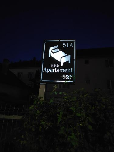 Πιστοποιητικό, βραβείο, πινακίδα ή έγγραφο που προβάλλεται στο Apartament S&F