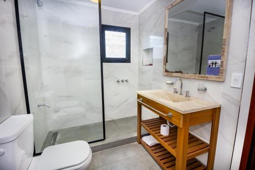 Bilik mandi di Gemma Casa de Mar