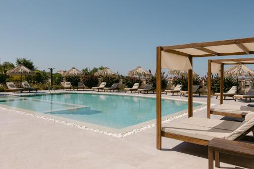 Πισίνα στο ή κοντά στο Ino Villa, Unique Group Gatherings, By ThinkVilla
