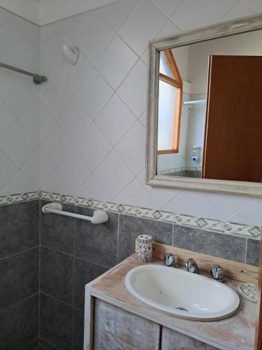 Vonios kambarys apgyvendinimo įstaigoje Paso Puyehue