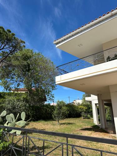 SUNNY HOUSE MariaDim