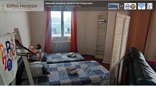巴黎Paris 20 - T4 78m2 familial au pied du métro的有两张床和一扇窗户的小房间