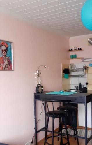Η κουζίνα ή μικρή κουζίνα στο Simple Small Studio