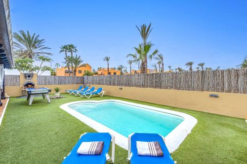 Villa Papagayo Deluxe by Villa Plus
