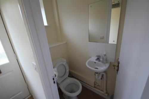 Bilik mandi di Greatfield Place