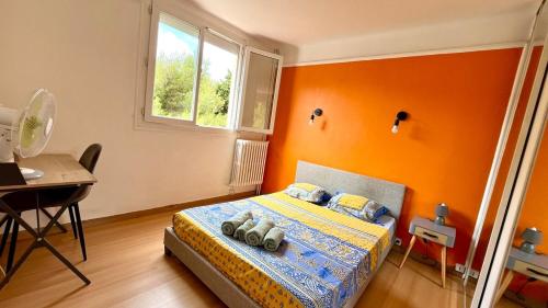 Appartement confortable avec vue sur étang de Thau et télétravail