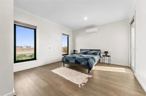 Χώρος καθιστικού στο Quiet & Spacious Holiday Home in Werribee