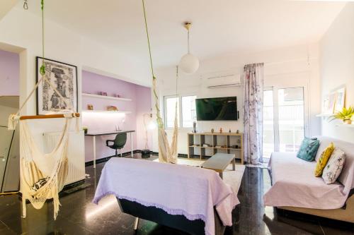 A35 Posh Live like a local Exarchia & Kolonaki