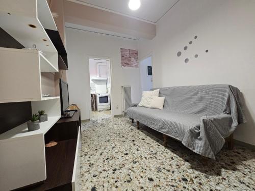 Come & Stay Apartment - Athens Town
