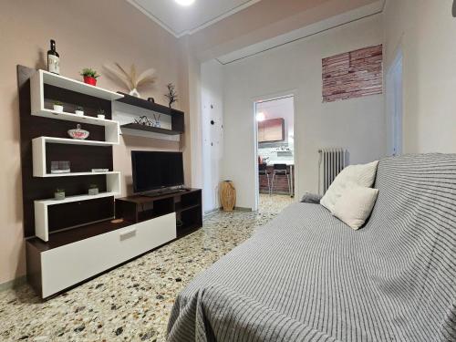 Come & Stay Apartment - Athens Town
